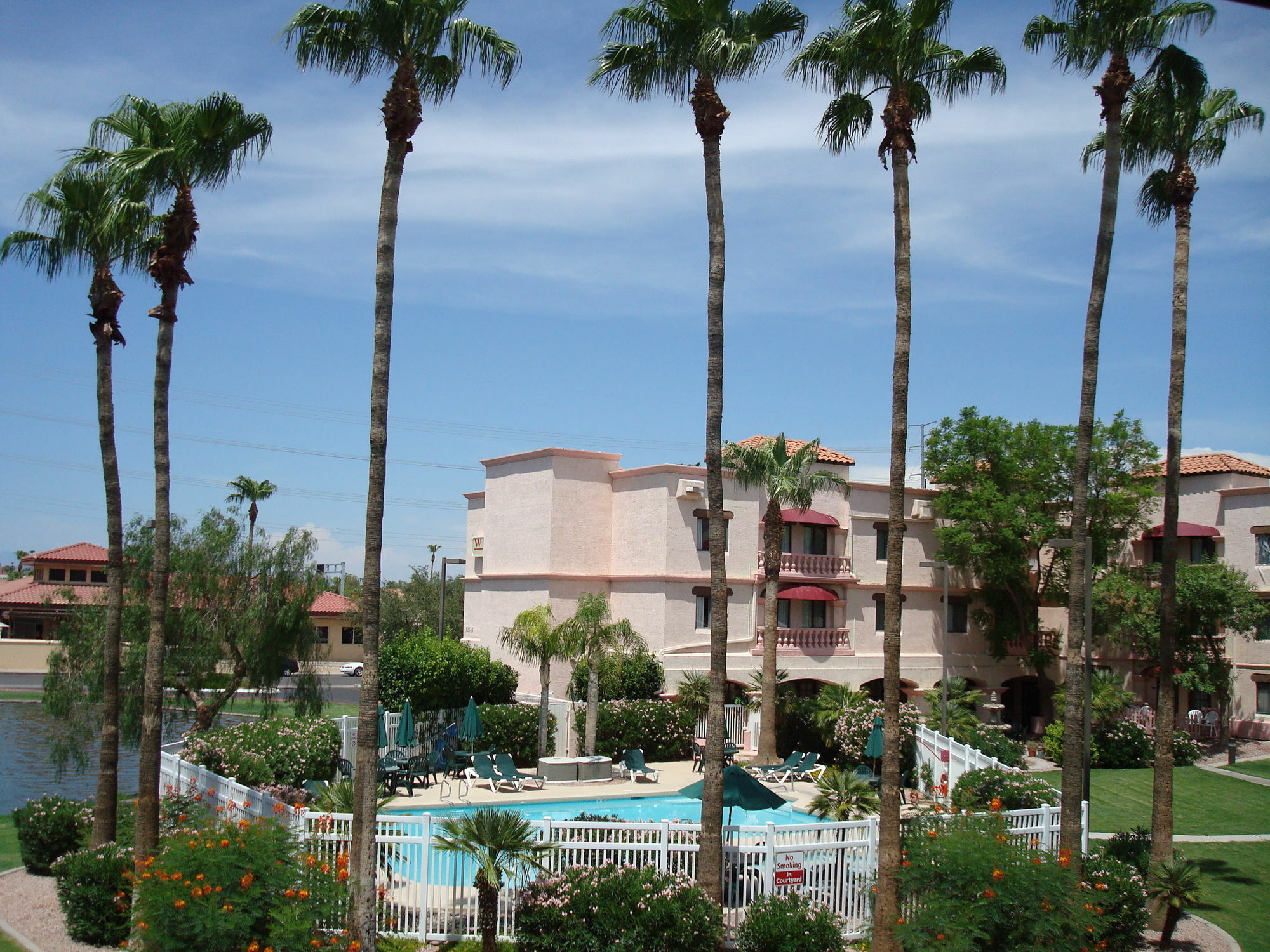 Windmill Suites Surprise - Phoenix, Ascend Hotel Collection Extérieur photo